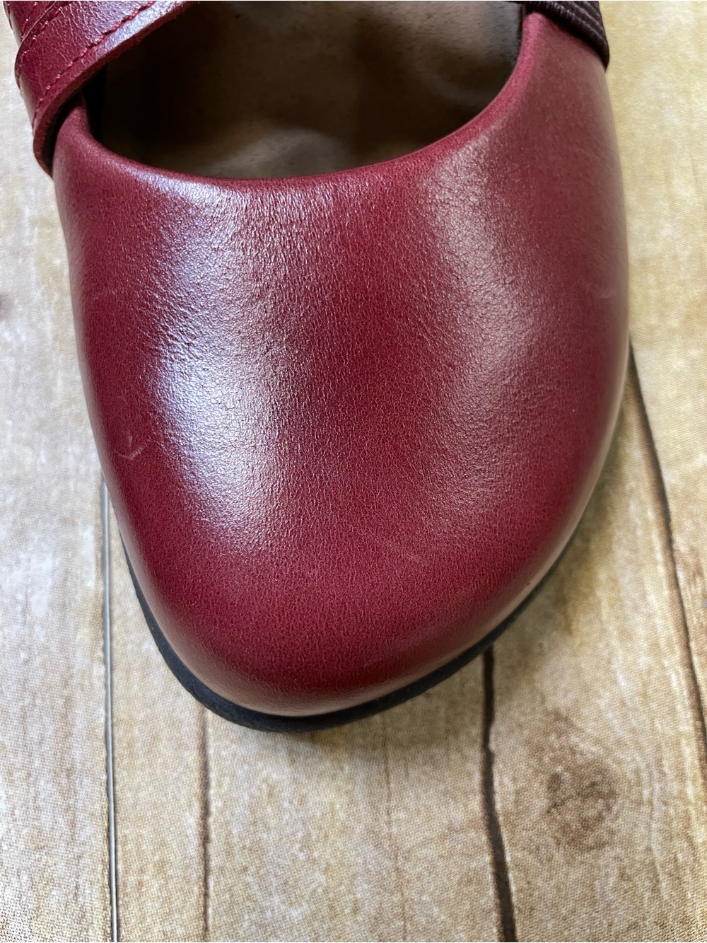 Naot Women’s Kawaka Mary Jane Style Shoes In Rumba/Crinkled Wine - Picture 11 of 13